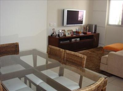 Apto Na Rua Carlos Weber, 535 / 88m² / 2 Vagas. 