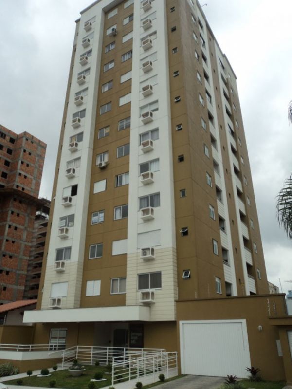 Residencial Domingos Bristot-bairro Centro (próx. bombeiros).