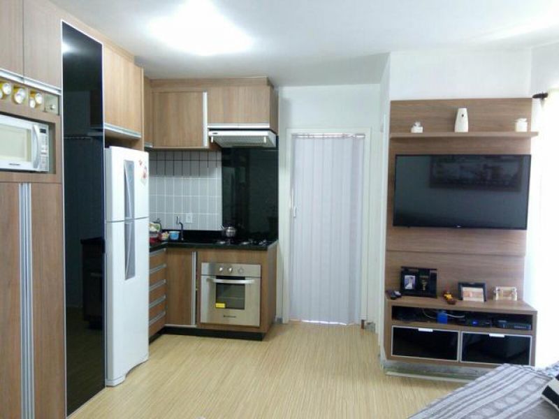 Apartamento em Florianópolis na praia de Canasvieiras, com 1 suíte