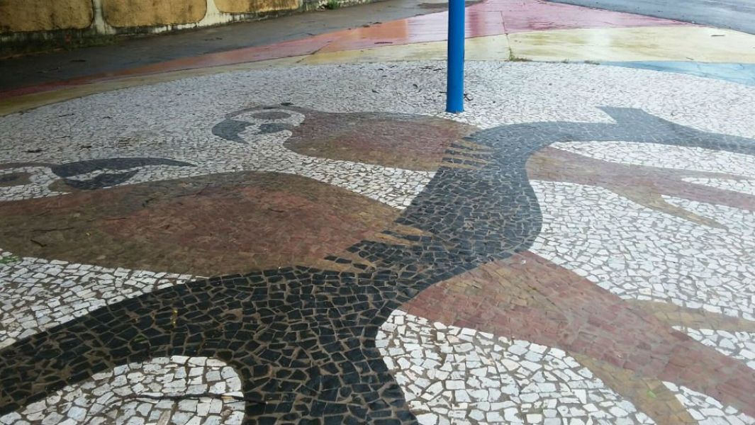 Calceteiro pedra portuguesa intertravado meio fio RJ 