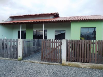 Alugo casa na Praia do Gravatá