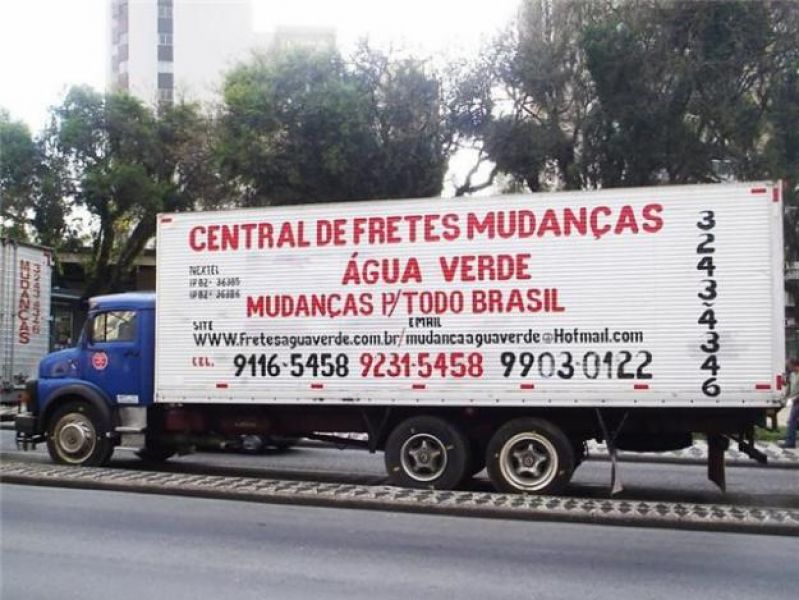 Fretes e Mudanças Água Verde