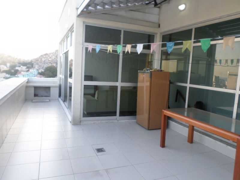 Copacabana - Atlântica - Cobertura 5 Quartos/3 Suítes - 400m2 - 4 Vagas