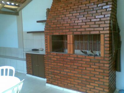 apartamento e kit net a 60 metros do mar