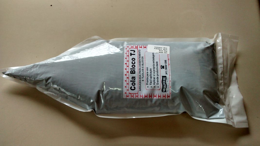 Cola Bloco TJ Makhouse