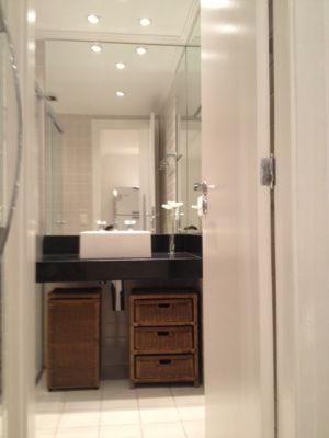 Flat Times Square Collonade