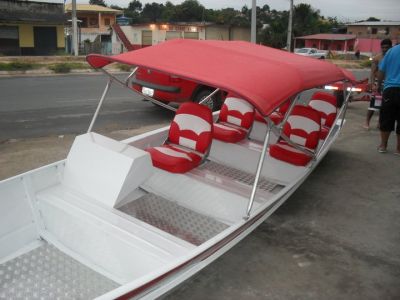 CANOAS E BOTES DE ALUMÍNIO COM PREÇOS PROMOCIONAIS