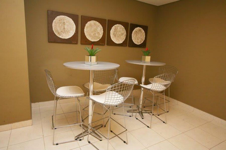 Parque do Sol, apto próximo a Penha 3 dorms com sacada e vaga coberta lazer completo.