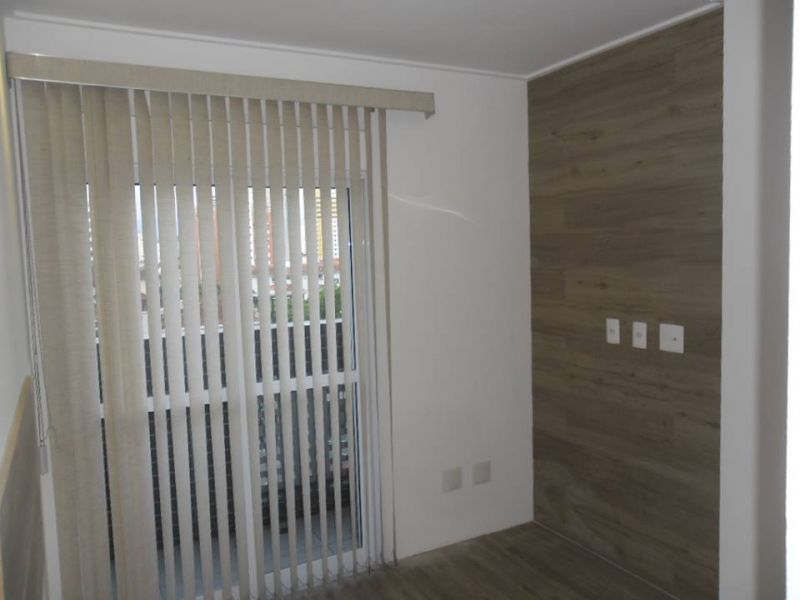 Duplex em Santos  Pompéia   R$ 600.000,00