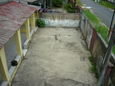 VENDO UMA CASA EM COROA GRANDE