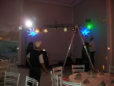 zocsom, aluguel de som, iluminação, telões e karaokê