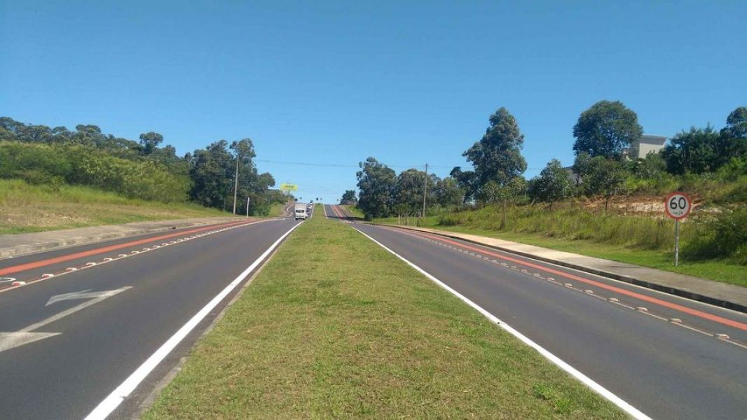 Terreno a venda bairro Jardim Maristela via rápida Criciúma