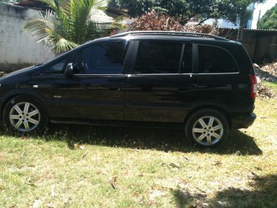 Vendo um Zafira 2004/ 2005 Elite