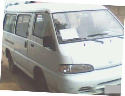 VENDO OU TROCO VAN H100 - 97 - DIESEL