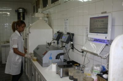 USINA DE ÁLCOOL E AÇÚCAR A VENDA