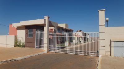 CASAS, APTO E SOBRADOS 2E 3Q EM GOIANIA EM CONDOMINIO