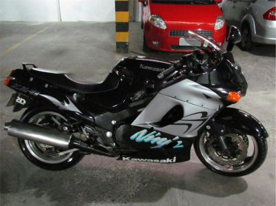 Kawasaki NINJA ZX 11 (1100 cc) 1997 Excelente, estudo troca