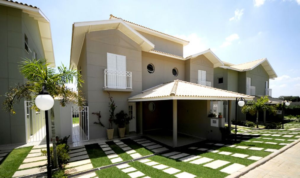Casas em condomínio Chácara das Palmeiras Imperiais