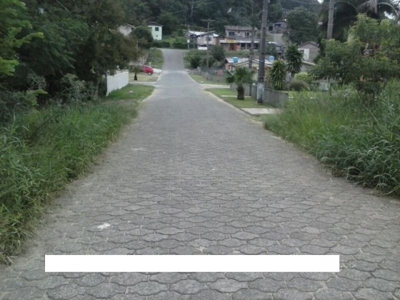 Terreno a venda bairro Pio Corrêa (próx. ao SESC).