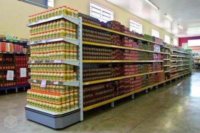 Gondolas , Prateleiras , Racks  para  Supermercados e Drogarias . 
