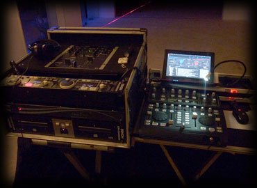 01 DJ Gustavo Effe: DJs,Som,Sonorização,Luz e Iluminação para Festas e Eventos no Rio de Janeiro RJ