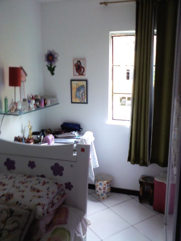 Oportunidade, 2/4 suíte, nascente, ventilado e todo reformado em Lauro de Freitas-Bahia.