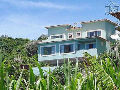 Casa com vista mar, piscina a venda em Búzios na Ferradura