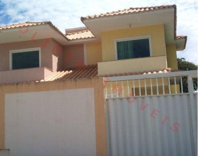 Olinto Imóveis vende Duplex 3 qts no Bela Vista em Rio das Ostras