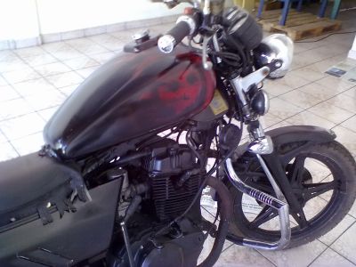 cb 400 cc  customizada 