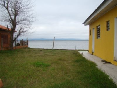 TERRENO BARRANCA DE RIO CENTRO TRAMANDAÍ COM ESCRITURA