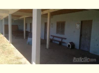 VENDO PREDIO 2 andares,aceito carro,casa e carta