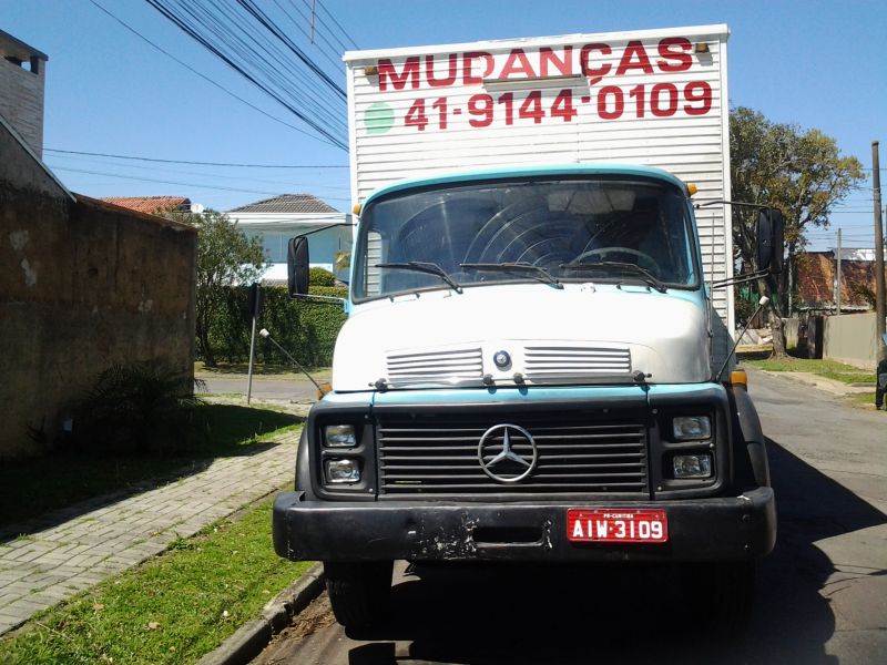 Mudanças e Fretes Água Verde