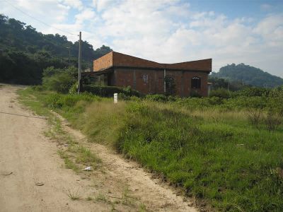 •	LOTE PLANO PRÓXIMO PRAIA E LAGOA DE SÃO PEDRO DA ALDEIA RJ