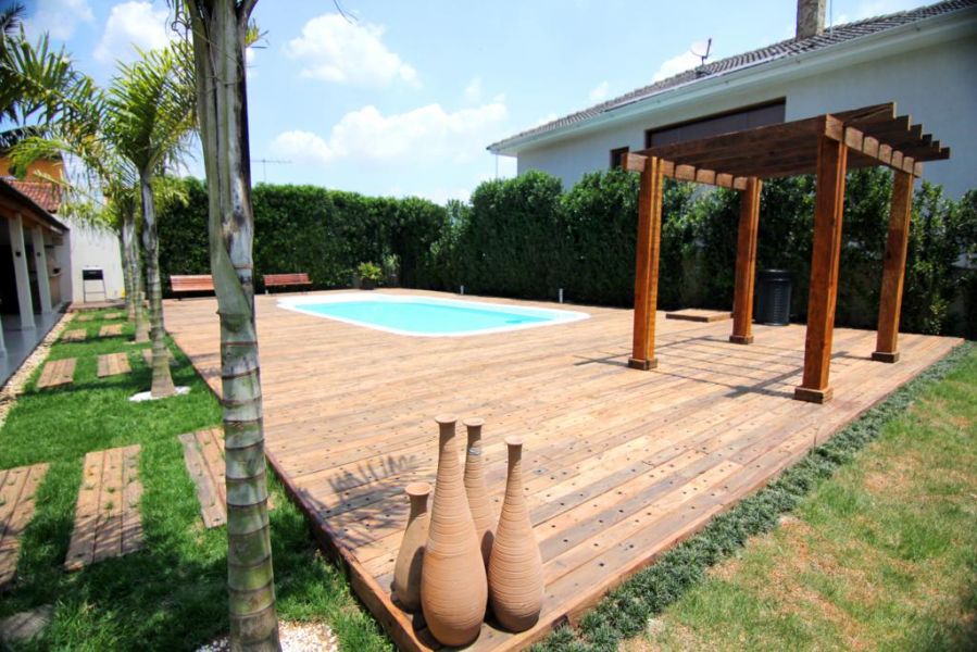 Reparo e construção de Deck de Piscina e Sauna Seca-Cristal Saunas 