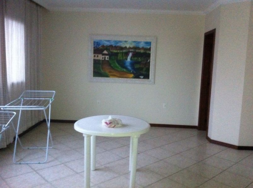 Ed. Torres de Monaco-bairro Centro em Criciúma (próx. mercado Giassi).