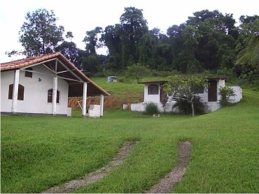CACHOEIRAS DE MACACÚ SITIOS A VENDA CAETANO IMOVEIS