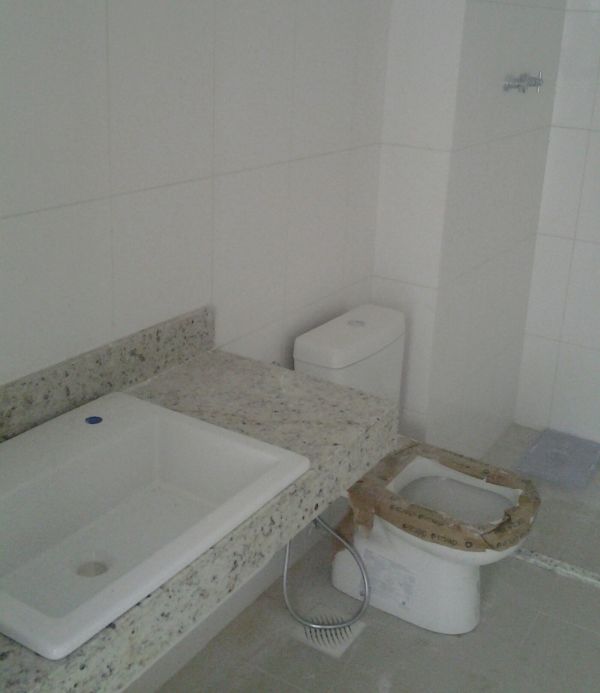 Apartamentos e Coberturas em Macaé na praia do Pecado