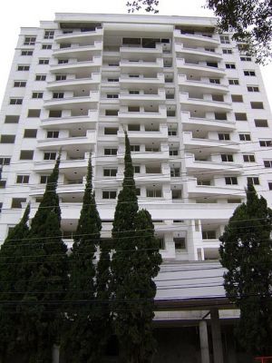 APARTAMENTO NOVO E SEM USO