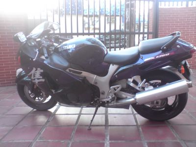 Alugo motocicleta Hayabusa para exposição/eventos/festas