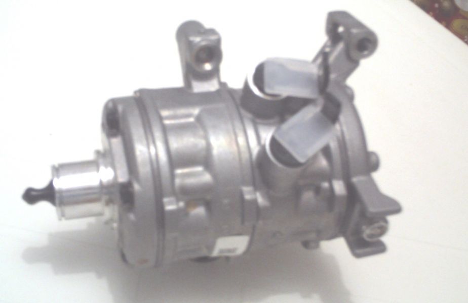 Compressor (DENSO), 03 Orelhas, sem Polia (TOYOTA)