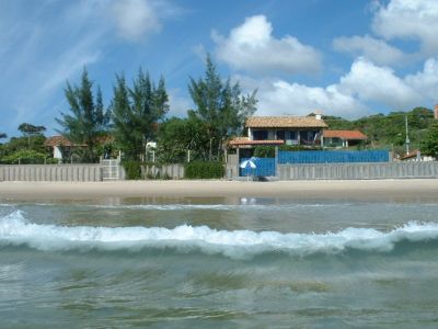 CASA COM VISTA PARA O MAR