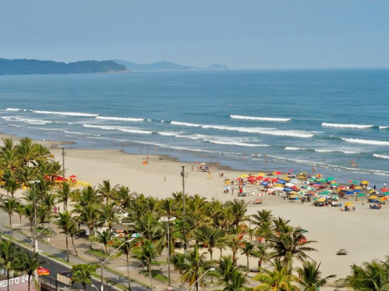 Vendo apartamento 2dorm com piscina frente ao mar - PG