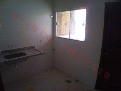 Olinto Imóveis vende Casa linear em Cond. no Mariléa Chácaras em  Rio das Ostras