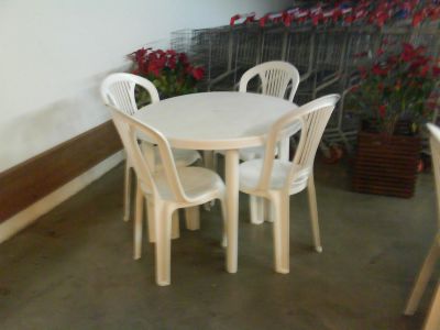 Cadeiras e mesas para festas no Abc Paulista e região 