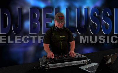 DJ + SOM + ILUMINAÇÃO  a partir de R$ 300,00