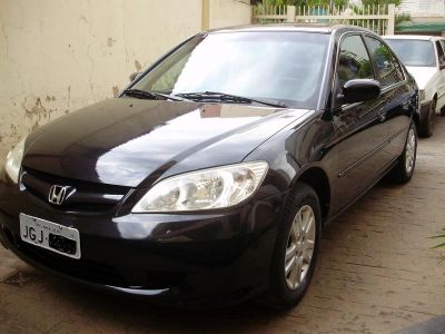 CIVIC 2004  LXL