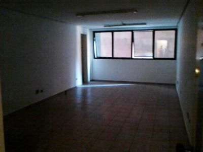 ALUGA-SE- SALA COMERCIAL – ED. MARQUES DE ITÚ OFFICES– CONSOLAÇÃO