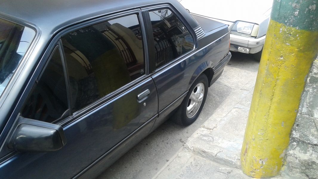 Vendo veículo Monza 92 carapicuiba