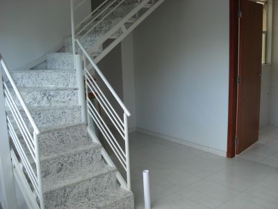 BAIRRO SERRA (BELO HORIZONTE MG) COBERTURA NOVA 152m², 3quarto 1suíte 2salas, elevador, 3vagas livre