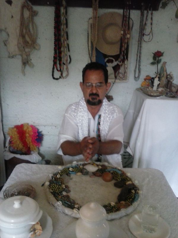 Consulta com Jogo de Buzios - Odesi Ifa Babalawo Ibualamo Ase Ilê. 